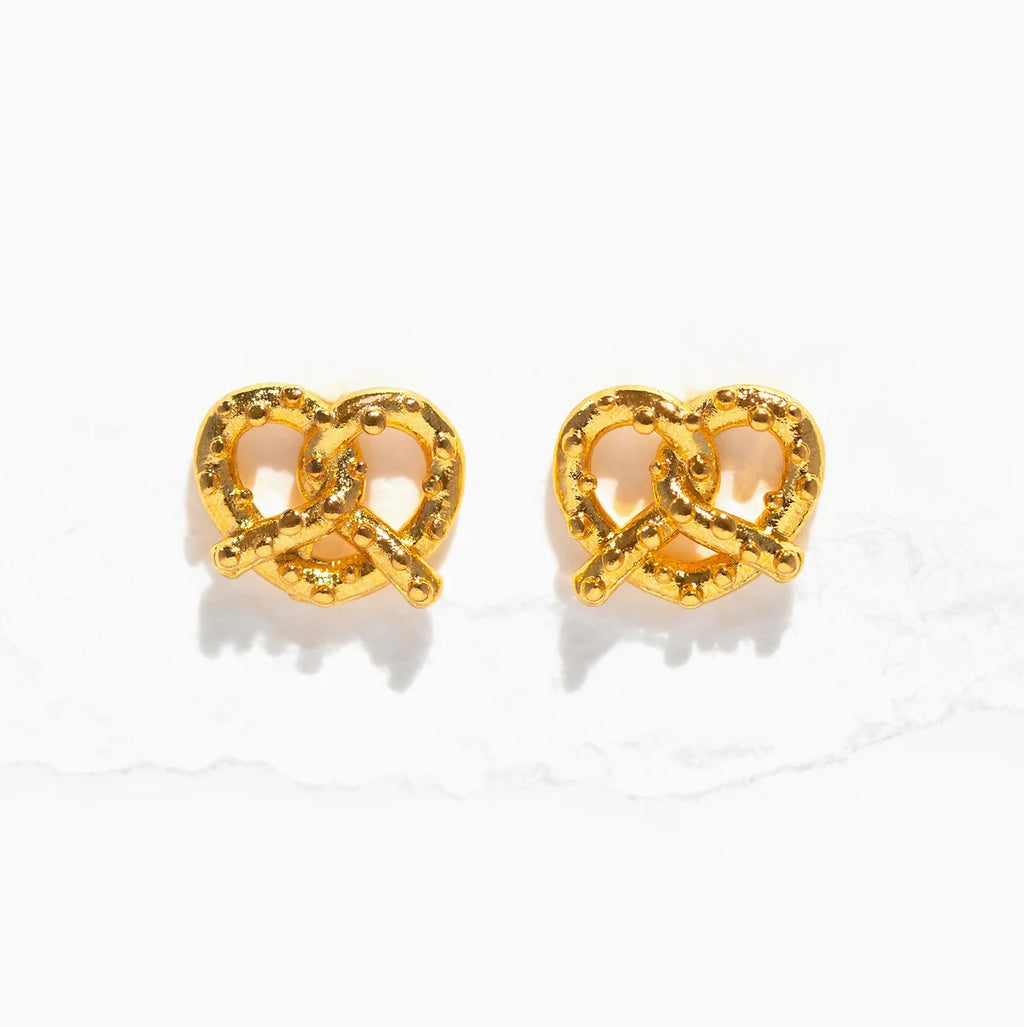 KNOT YOUR AVERAGE PRETZEL STUDS