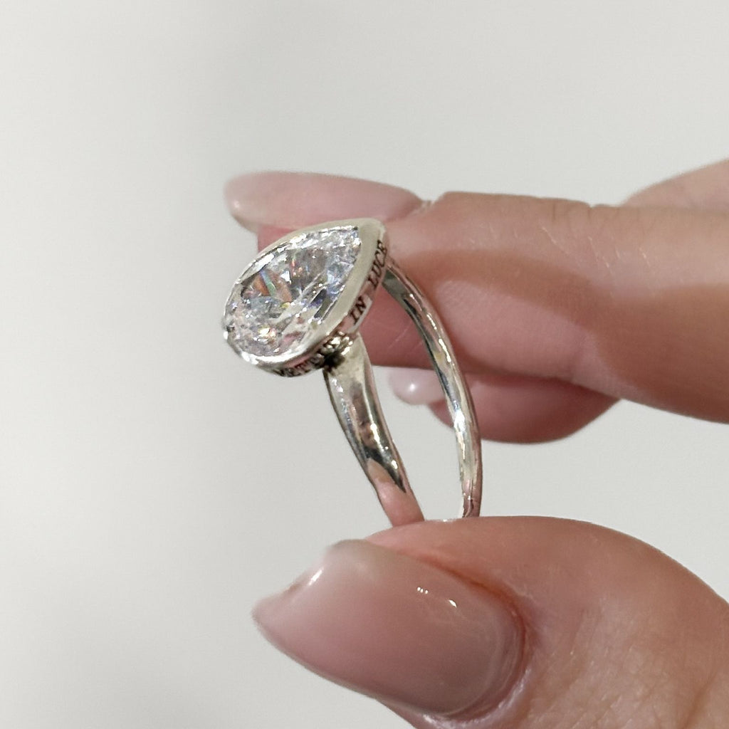 Anello METTITI IN LUCE