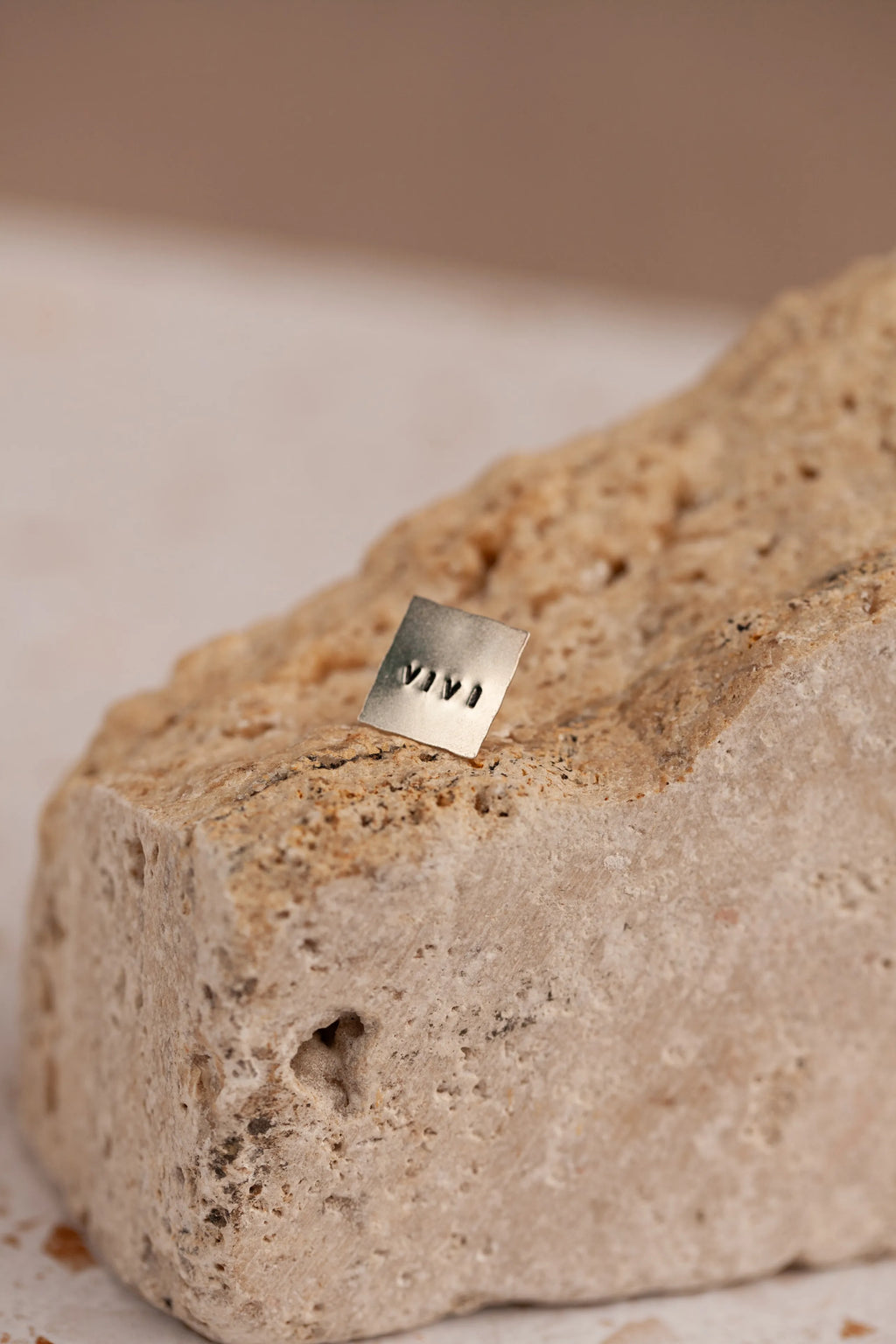 Mono Orecchino Grace Quadrato