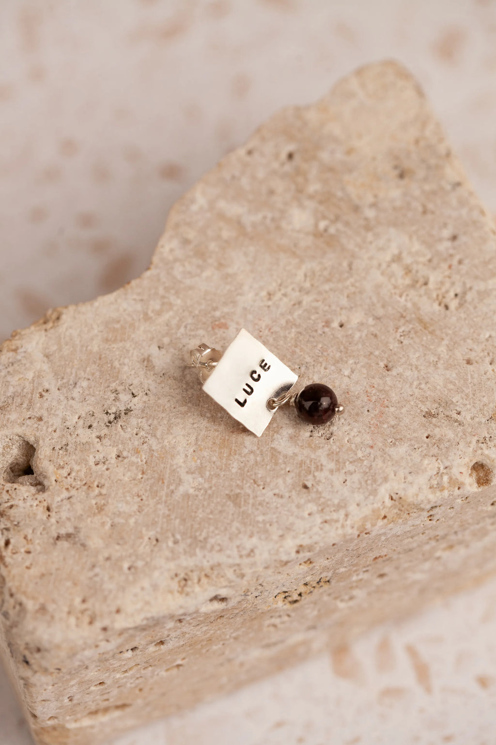 Mono Orecchino Grace Quadrato