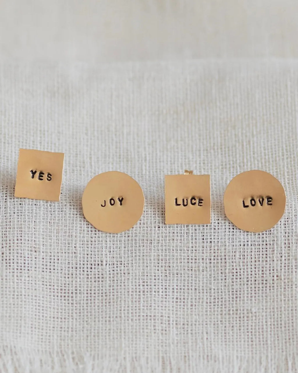 Mono Orecchino Grace Quadrato