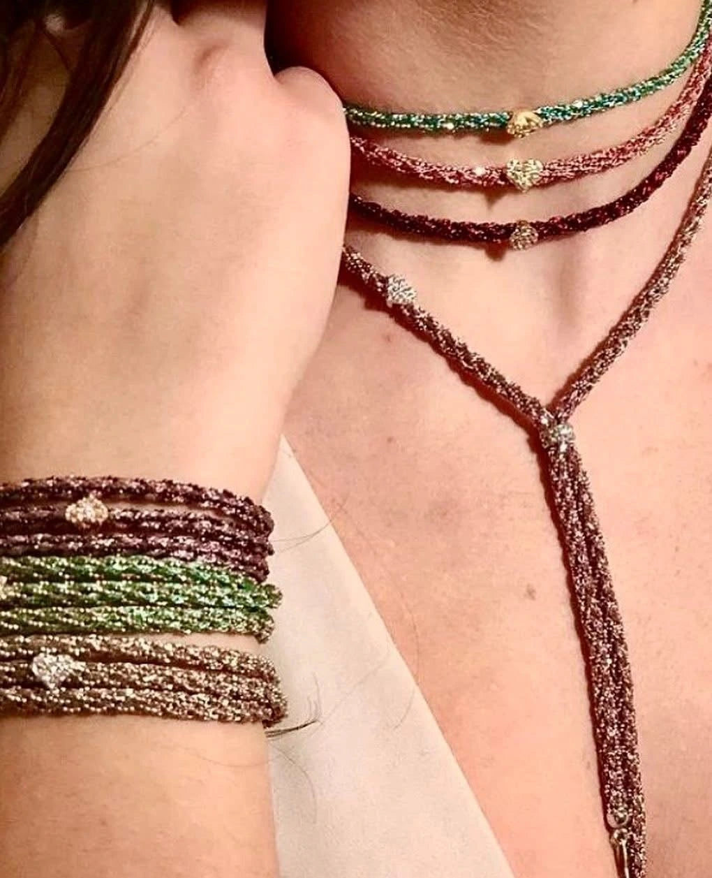 Collana in Argento e Seta all’Uncinetto – Fatto a Mano